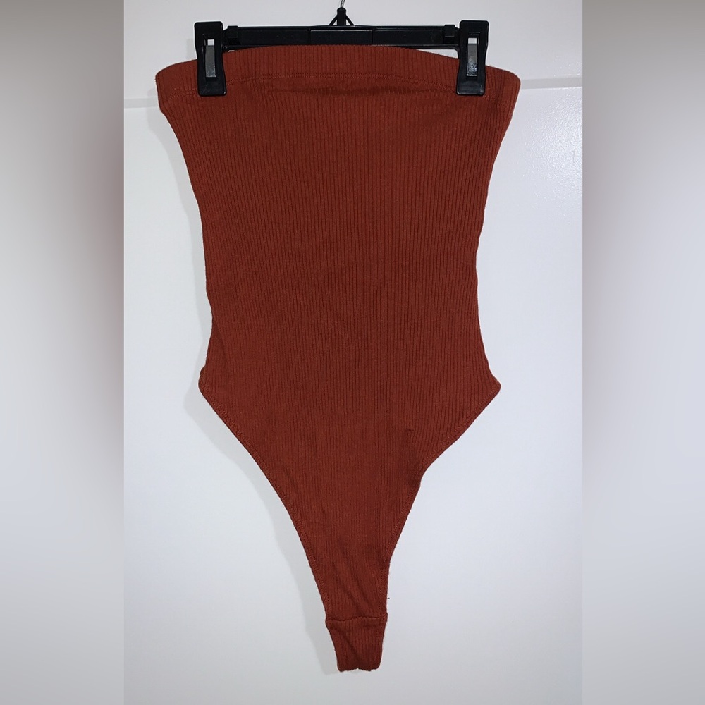 UO Rust colored tube top bodysuit